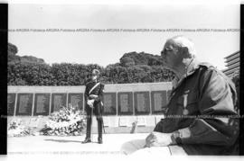 Foto 0406: Agencias de Noticias