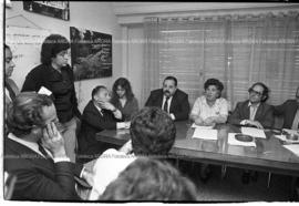 Foto 023: Agencias de Noticias