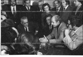 Foto 054: Agencias de Noticias