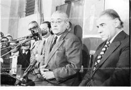 Foto 098: Agencias de Noticias