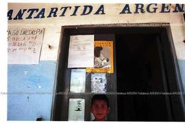 Foto 205: Muestra Anual 2005